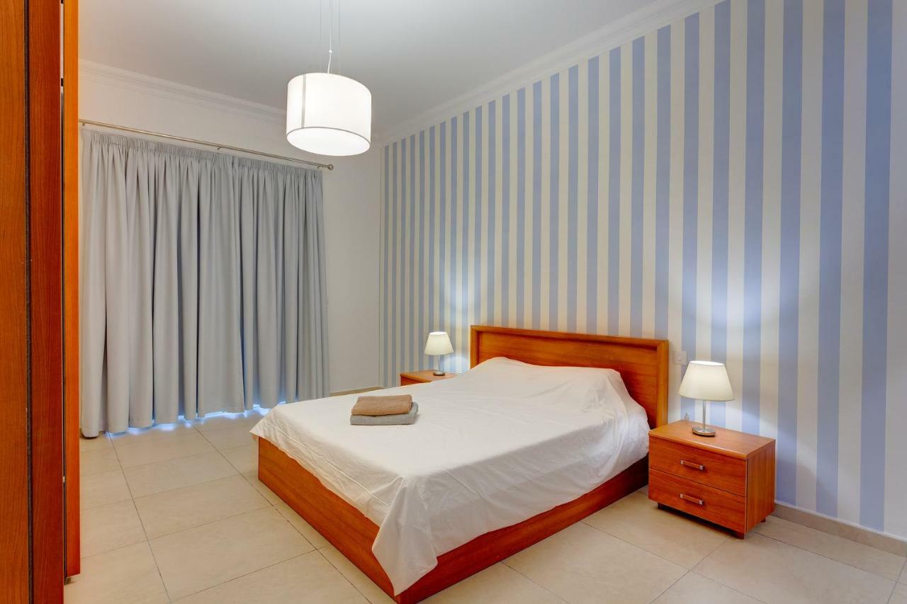 Apartment In Fort Cambridge With Pool Sliema Buitenkant foto