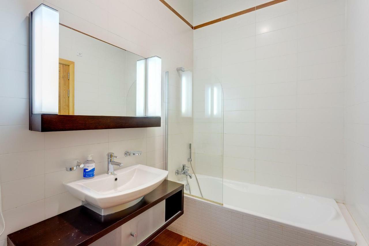 Apartment In Fort Cambridge With Pool Sliema Buitenkant foto